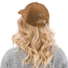 Load image into Gallery viewer, Corduroy hat